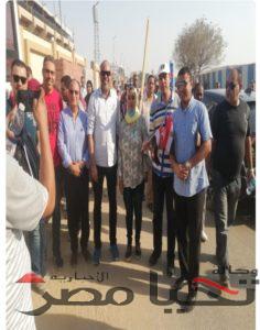 وفد نقابة البترول برئاسة محمد جبران يشارك فى الاحتفالية 