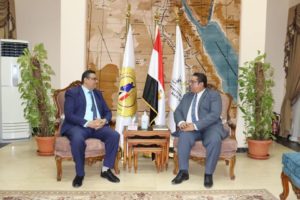 الدكتور رضا عبد الواحد عميد كلية الإعلام بجامعة الأزهر